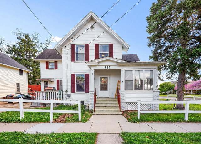 Property at 153 W School St, Columbus, WI 53925, 5 beds, 2.5 baths