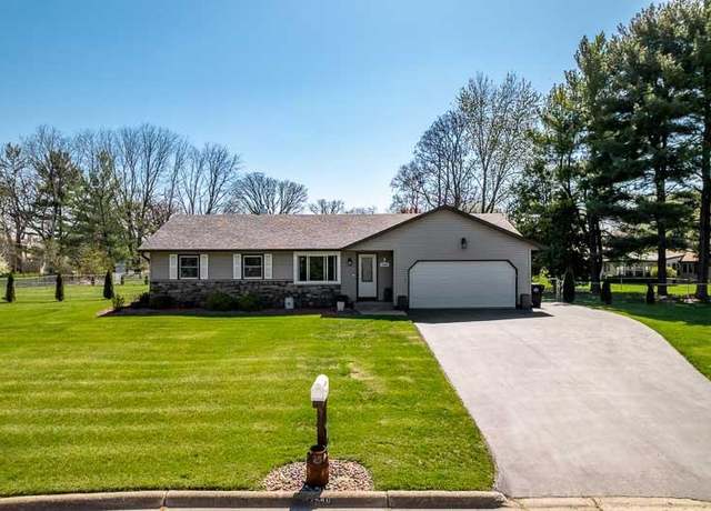 Property at 2540 Austin Pl, Beloit, WI 53511, 3 beds, 1 bath
