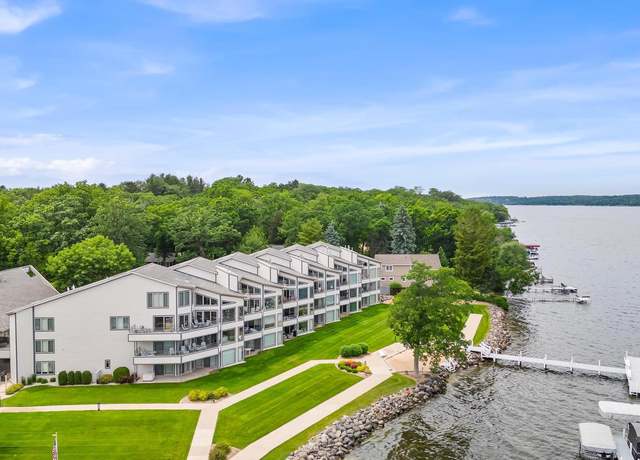Property at W1400 Spring Grove Rd #102, Ripon, WI 54971, 3 beds, 2 baths