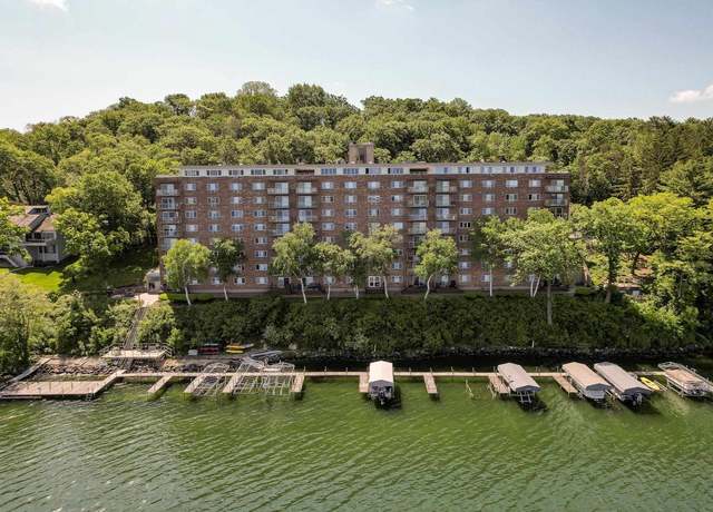 Property at 3100 Lake Mendota Dr #602, Madison, WI 53705, 2 beds, 1.5 baths