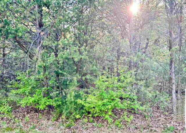 Property at 327 Oakbrook Dr, Wisconsin Dells, WI 53965