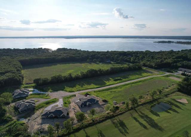 Property at N888 Eagle Ridge Dr, Fort Atkinson, WI 53538