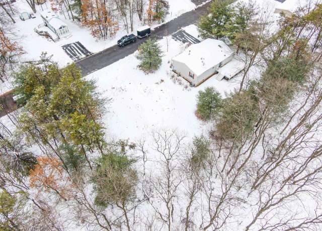 Property at 150 Arbor Dr, Wisconsin Dells, WI 53965