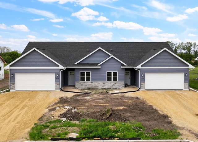Property at 519 S 7th St, Evansville, WI 53536, 2 beds, 2 baths