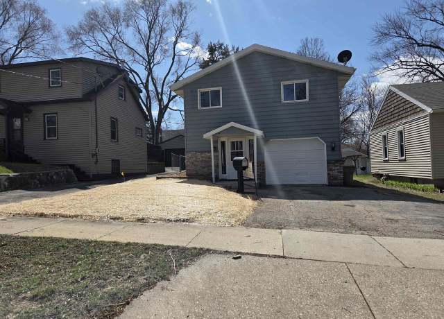 Property at 1729 Heath Ave, Madison, WI 53704, 2 beds, 1 bath