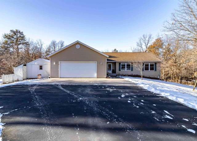 Property at 2307 A 18th Dr, Friendship, WI 53934, 4 beds, 3 baths