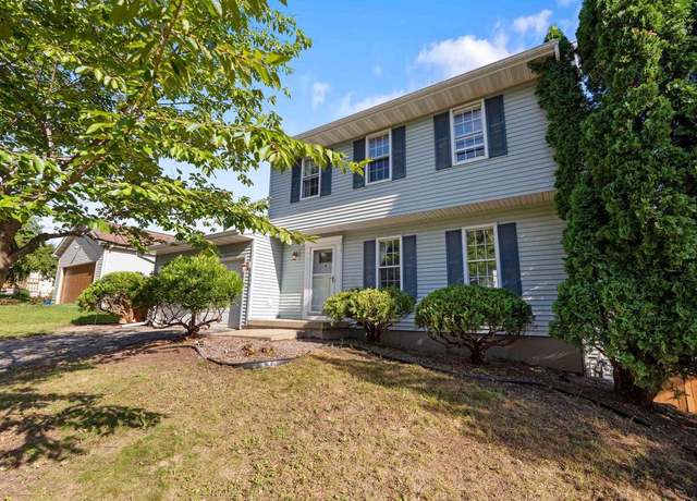 Property at 1934 Pond St, Madison, WI 53704, 3 beds, 1.5 baths