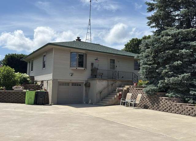 Property at 16 Young St, Waupun, WI 53963, 2 beds, 1.5 baths
