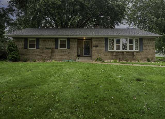 Property at 2507 Sunset Dr, Beloit, WI 53511, 3 beds, 2 baths