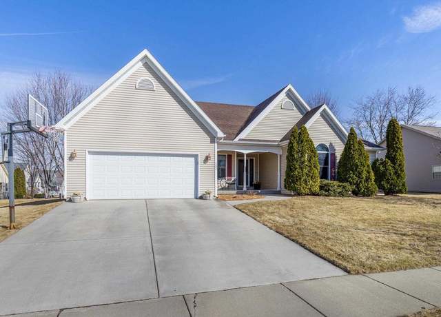 Property at 1322 Chadsworth Dr, Sun Prairie, WI 53590, 3 beds, 2.5 baths