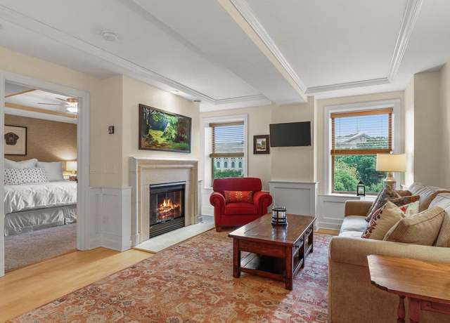 Property at 123 W Washington Ave #510, Madison, WI 53703, 1 bed, 1.5 baths