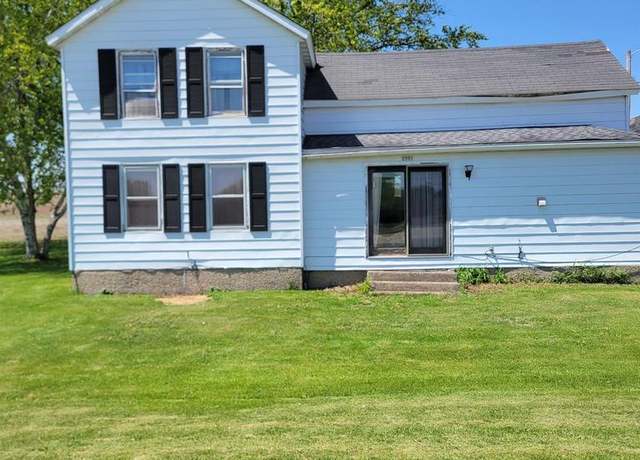 Property at 2571 State Highway 73 St, Cambridge, WI 53523, 4 beds, 1 bath