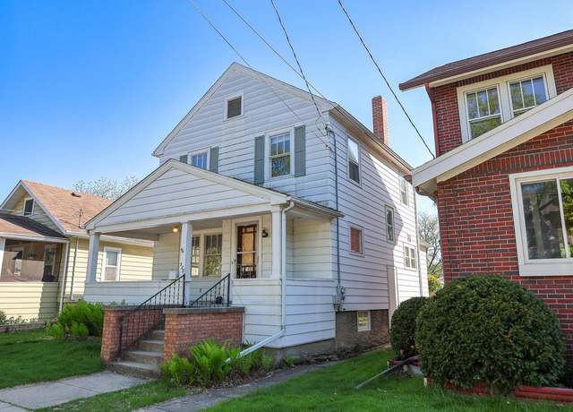 Property at 528 Walton Pl, Madison, WI 53704, 3 beds, 1 bath