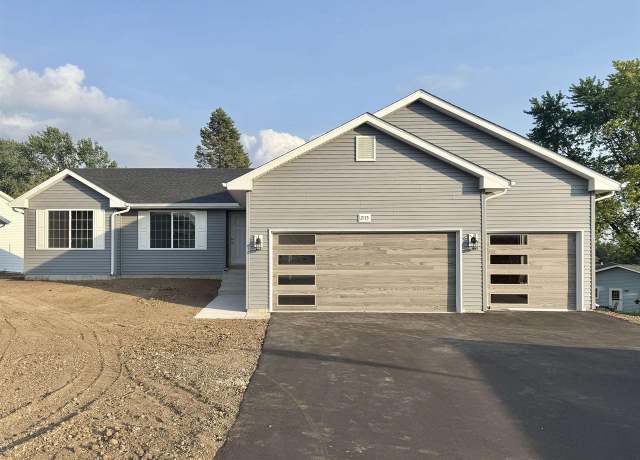 Property at 2115 Christilla Dr, Beloit, WI 53511, 3 beds, 2 baths