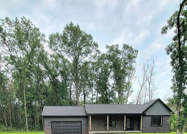 Property at 1555 Kingswood Trl, Nekoosa, WI 54457, 4 beds, 3 baths