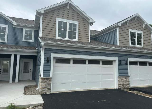 Property at 3154 S Bartells Dr Dr Unit C, Beloit, WI 53511, 3 beds, 2.5 baths