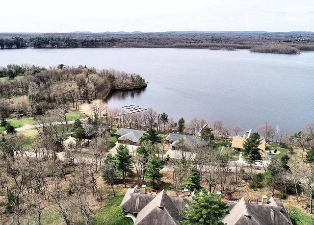 Property at Bldg 18 3-4 Greenway Crossing Pv, Wisconsin Dells, WI 53965