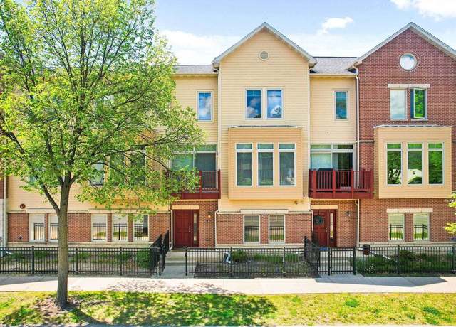 Property at 612 N Midvale Blvd, Madison, WI 53705, 2 beds, 2.5 baths