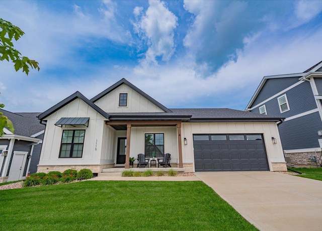 Property at 1115 Ballweg Ln, Waunakee, WI 53597, 5 beds, 3 baths