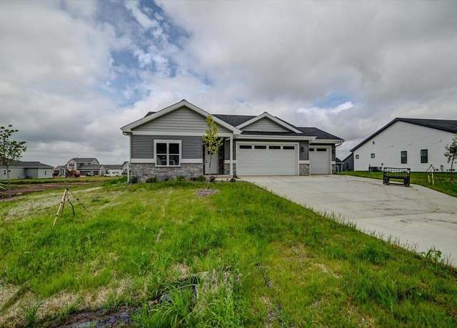 Property at 6643 Royal View Dr, Deforest, WI 53532, 4 beds, 3 baths