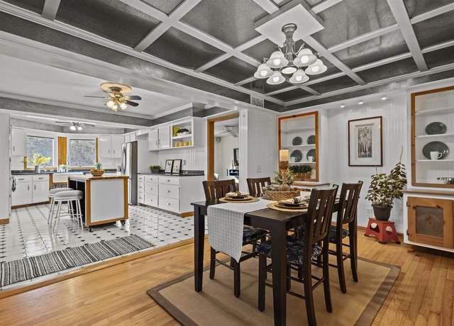 Property at 7849 Kruchten Rd, Lodi, WI 53555, 3 beds, 3.5 baths