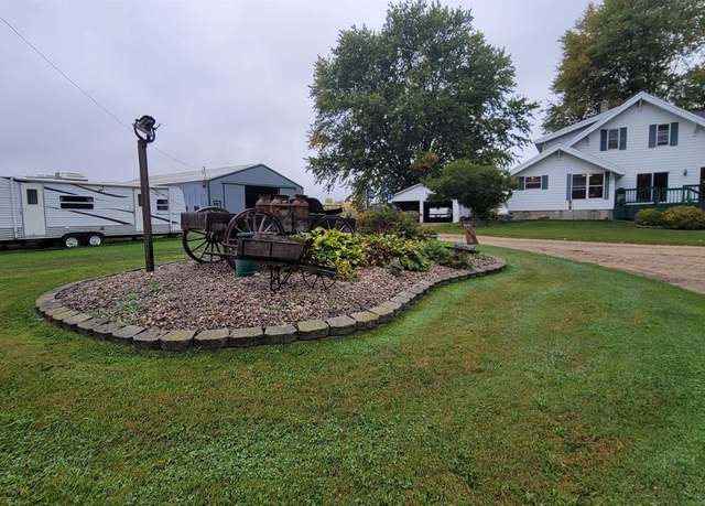 Property at N7639 Beech Rd, Bear Creek, WI 54922, 3 beds, 2 baths