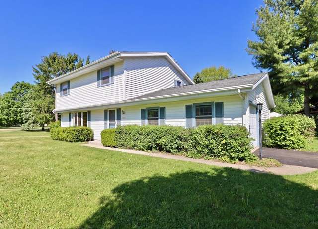 Property at 2221 E Easy St, Beloit, WI 53511, 4 beds, 1.5 baths