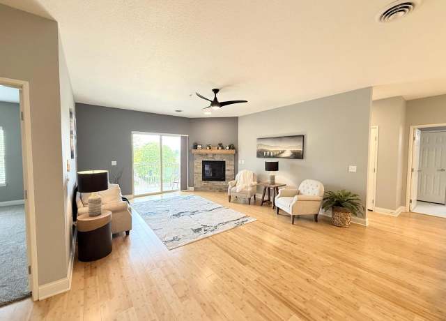 Property at 955 Liberty Blvd #203, Sun Prairie, WI 53590, 2 beds, 2 baths