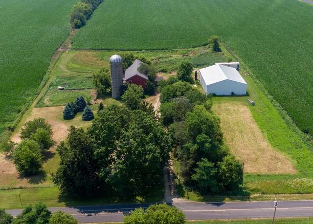 Property at W8479 R&w Townline Rd, Whitewater, WI 53190