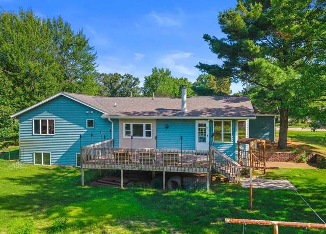 Property at 801 W 5th St, Nekoosa, WI 54457, 5 beds, 3.5 baths
