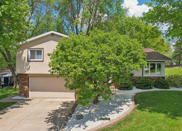 Property at 103 Winston Way, Waunakee, WI 53597, 3 beds, 2.5 baths