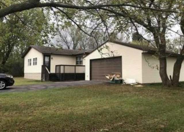 Property at 25290 Foothill Ave, Tomah, WI 54660, 4 beds, 2 baths