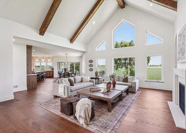 Property at 3330 Colton Way, Sun Prairie, WI 53590, 5 beds, 3.5 baths