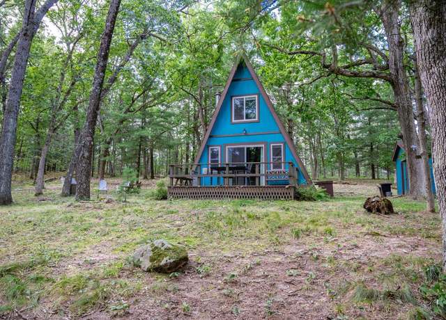 Property at 2847 W 3rd Dr, Oxford, WI 53952, 2 beds, 1 bath