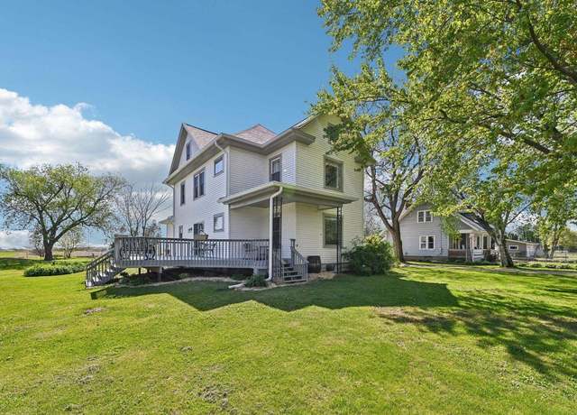 Property at S10110 County Road C, Sauk City, WI 53583, 4 beds, 2 baths