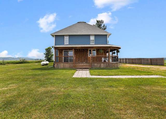 Property at 204 County Road D, Belleville, WI 53508, 3 beds, 2 baths