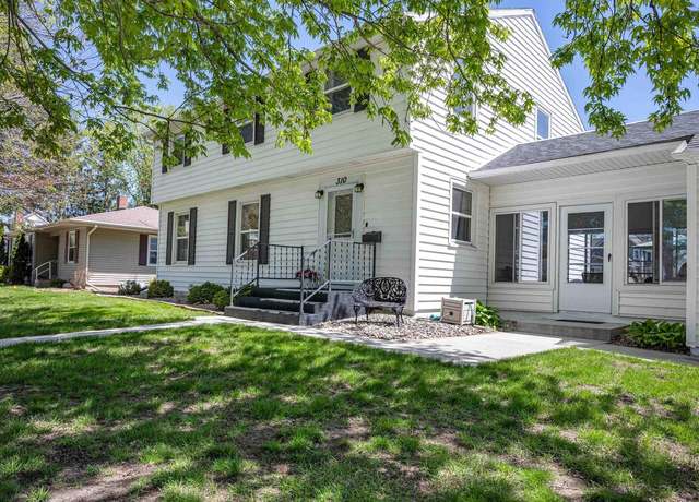 Property at 310 Capital St, Wisconsin Dells, WI 53965, 4 beds, 2 baths