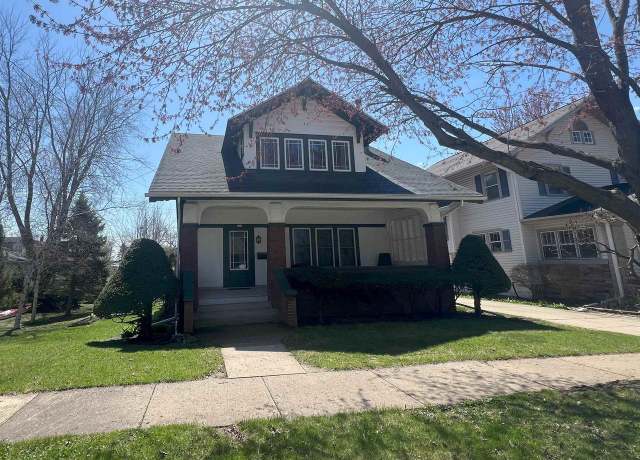 Property at 120 Johnson St, Oregon, WI 53575, 4 beds, 1.5 baths