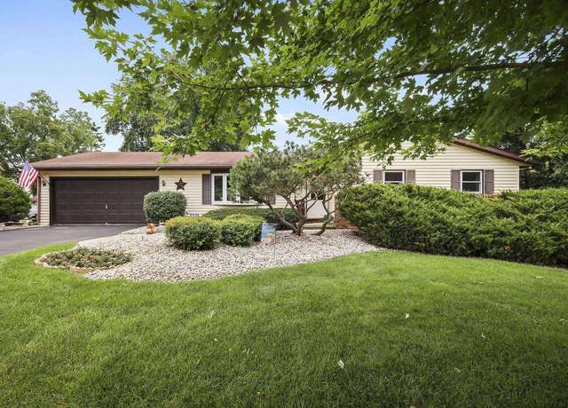 Property at 102 Frosty Ct, Marshall, WI 53559, 3 beds, 1.5 baths
