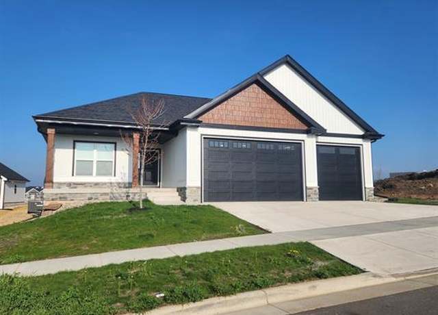 Property at 1612 Schreiner Ln, Waunakee, WI 53597, 4 beds, 3 baths