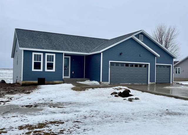 Property at 204 W 2nd St, Friesland, WI 53935, 3 beds, 2 baths
