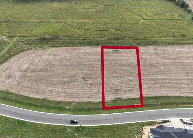 Property at 5921 Burning Prairie Dr, Waunakee, WI 53597