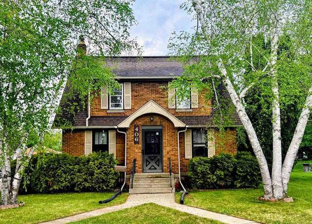 Property at 406 North St, Beaver Dam, WI 53916, 4 beds, 1.5 baths