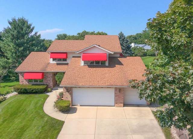 Property at 18 Clarendon Ct, Madison, WI 53704, 3 beds, 2.5 baths