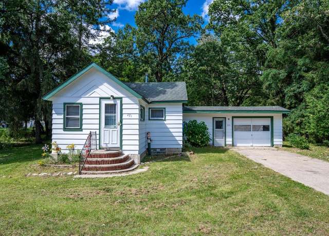 Property at 221 N Cedar St, Adams, WI 53910, 2 beds, 1 bath