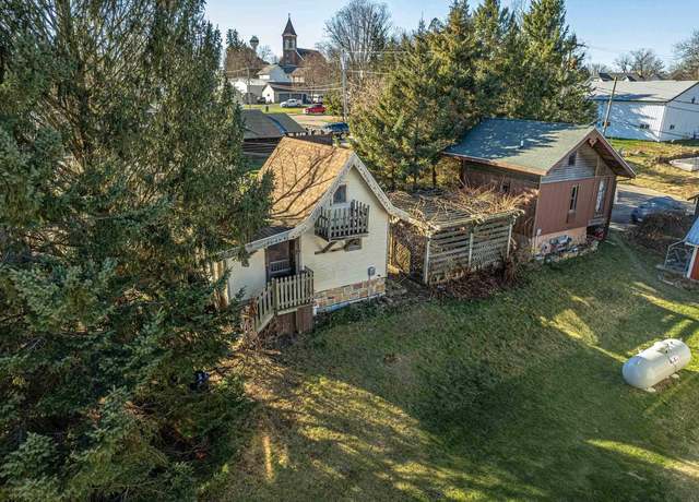Property at 303 A-B Main St, Hollandale, WI 53544, 2 beds, 2 baths