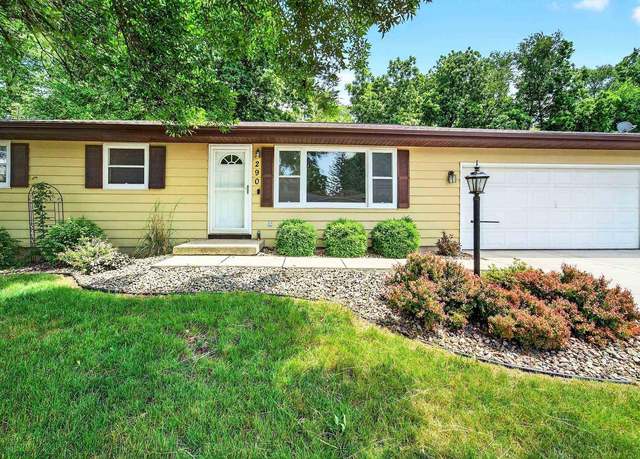 Property at 290 Ash St, Oregon, WI 53575, 3 beds, 2 baths