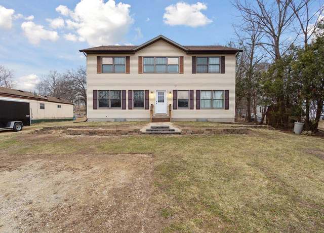 Property at 4004 W Riverside Dr, Edgerton, WI 53534, 5 beds, 3 baths