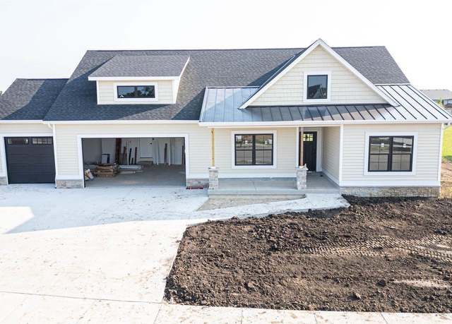 Property at 139 E Evergreen Ln, Milton, WI 53563, 3 beds, 2 baths