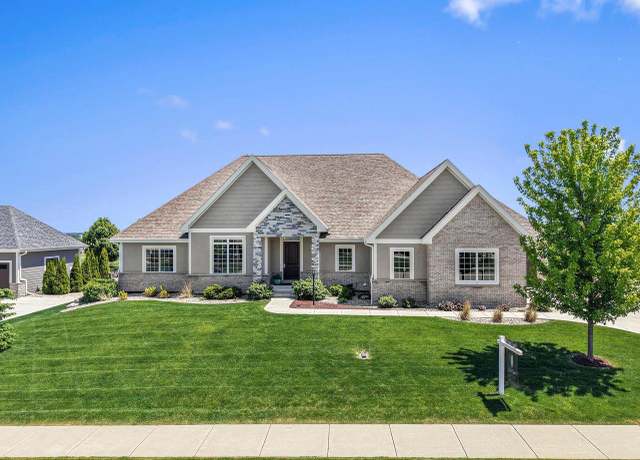 Property at 971 Carnoustie Way, Oregon, WI 53575, 5 beds, 4.5 baths